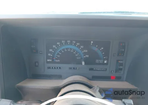 1994 Chevrolet Blazer S10 z USA, uszkodzony, nr VIN 1GNCS13W3R0180933